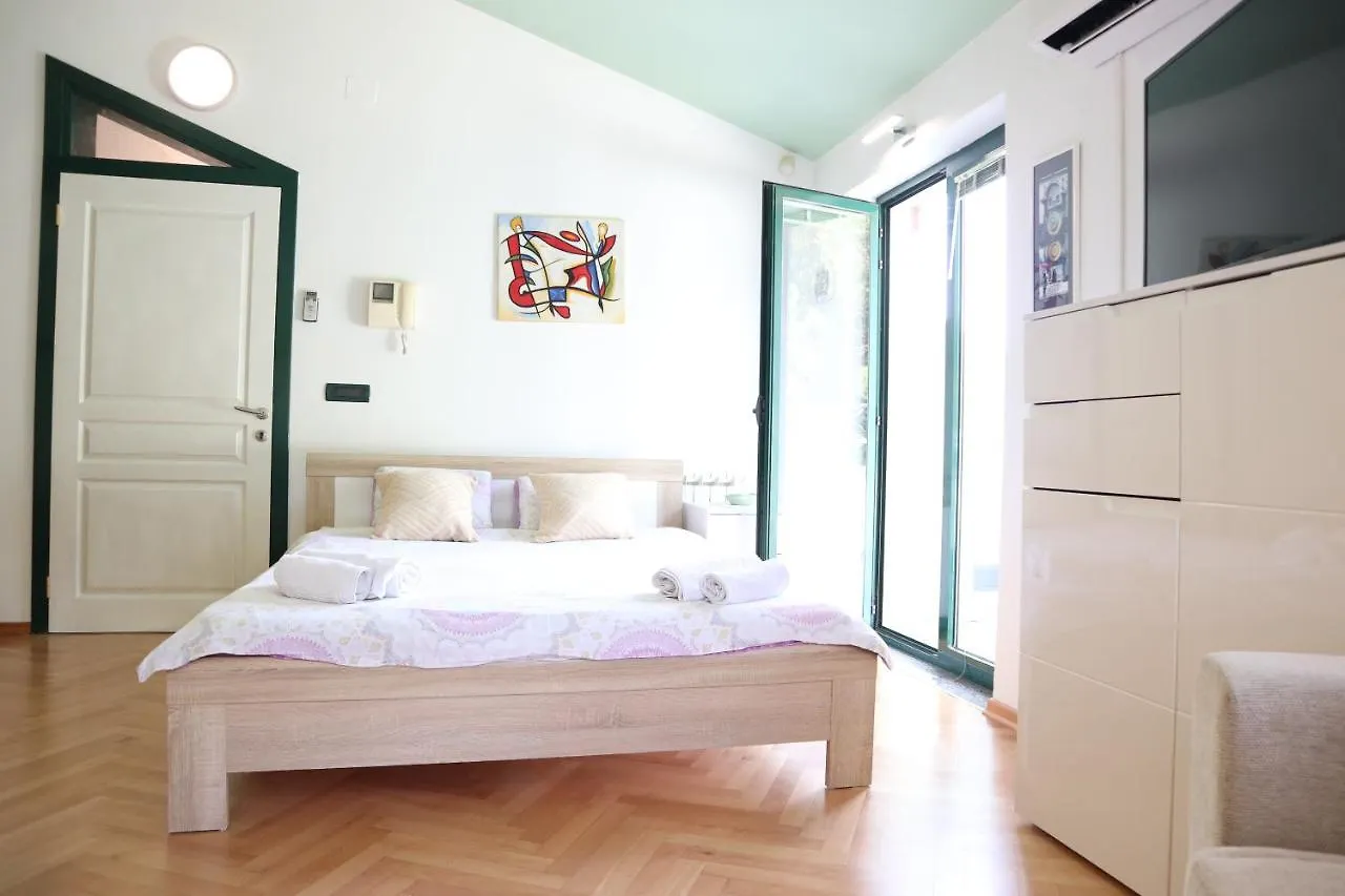 Apartment Emma Pula